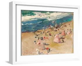 Beach at Biarritz, 1906-Joaquin Sorolla y Bastida-Framed Giclee Print