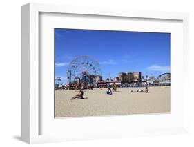 Beach, Coney Island, Brooklyn, New York City, United States of America, North America-Wendy Connett-Framed Photographic Print