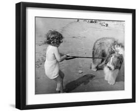 Beach Pals-null-Framed Premium Photographic Print