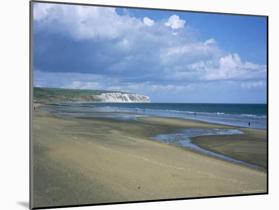 Beach View to Culver Cliff, Sandown, Isle of Wight, England, United Kingdom-David Hunter-Mounted Photographic Print