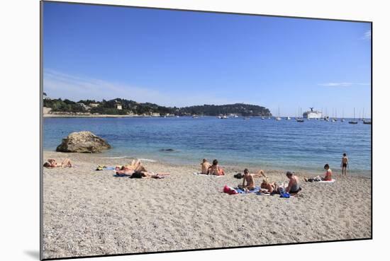 Beach, Villefranche Sur Mer, Cote D'Azur, French Riviera, Alpes Maritimes-Wendy Connett-Mounted Photographic Print