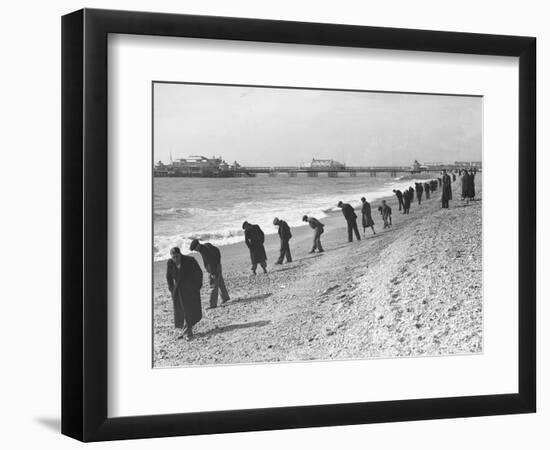 Beachcombers Searching Brighton Beach for Treasure-null-Framed Photographic Print