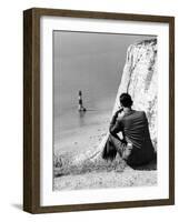 Beachy Head 1936-Sunday Mirror-Framed Photographic Print