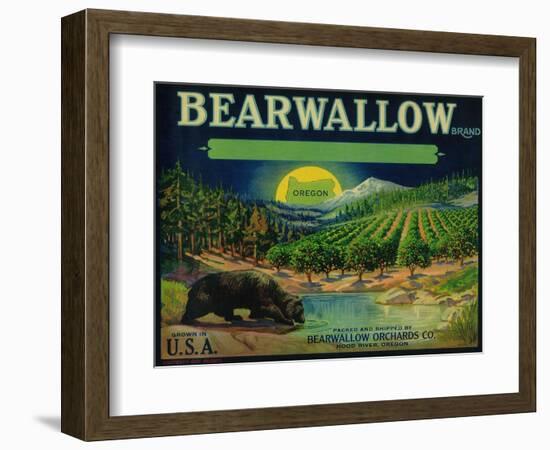 Bearwallow Apple Crate Label - Hood River, OR-Lantern Press-Framed Art Print