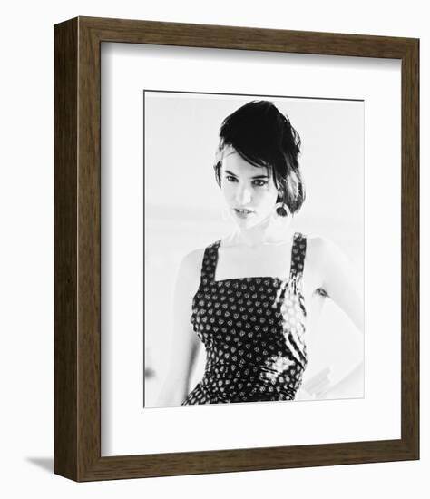 Beatrice Dalle - 37 2 le matin-null-Framed Photo