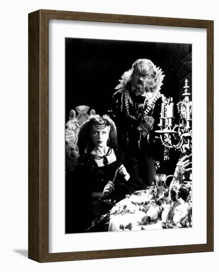 Beauty And The Beast, (aka 'Belle et la Bête, La'), Josette Day, Jean Marais, 1946-null-Framed Photo