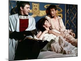 BECKET, 1964 directed by PETER GLENVILLE Richard Burton and Peter O'Toole (photo)-null-Mounted Photo