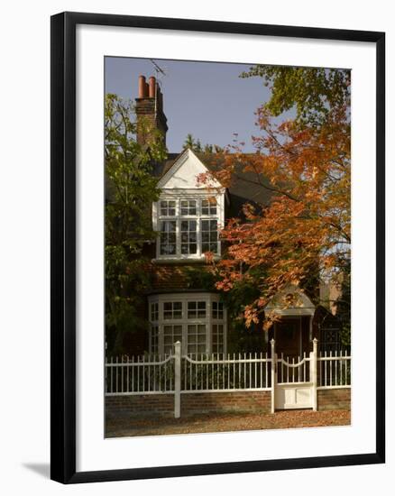 Bedford Park, Acton, London-Richard Bryant-Framed Photographic Print