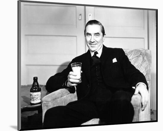 Bela Lugosi-null-Mounted Photo