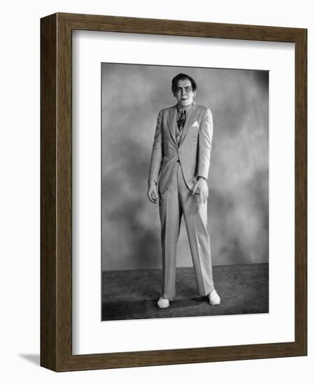 Bela Lugosi-null-Framed Photographic Print