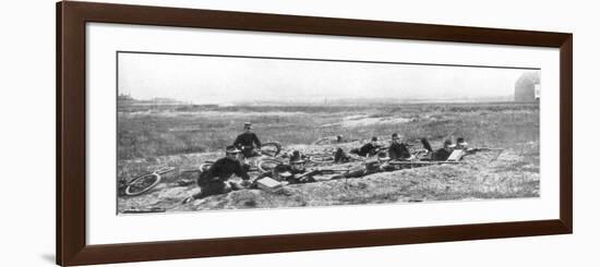 Belgian Bicycle Troops Using Hotchkiss Machine Guns in Haelen, Belgium, August 1914-Montigny-Framed Giclee Print