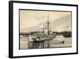 Belgisches Kriegsschiff Im Hafen,Besatzung,Ruderboot-null-Framed Giclee Print