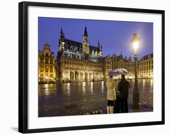 Belgium, Brussels, Grand-Place, Grote Market, Couple, Evening-Rainer Mirau-Framed Photographic Print