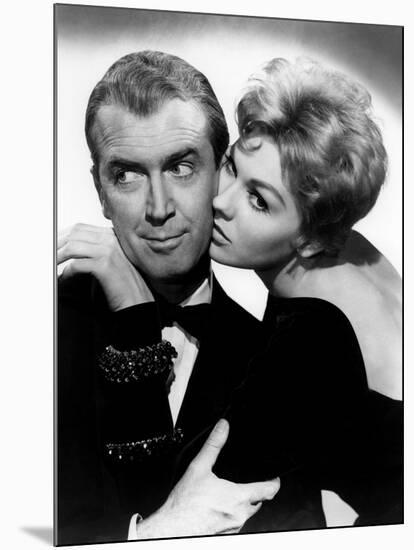 BELL, BOOK AND CANDLE, 1958 directed by RICHARD QUINE James Stewart and Kim Novak (b/w photo)-null-Mounted Photo