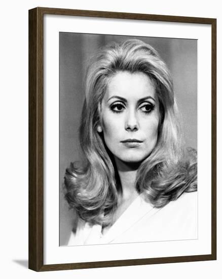 Belle De Jour, Catherine Deneuve, 1967-null-Framed Photo