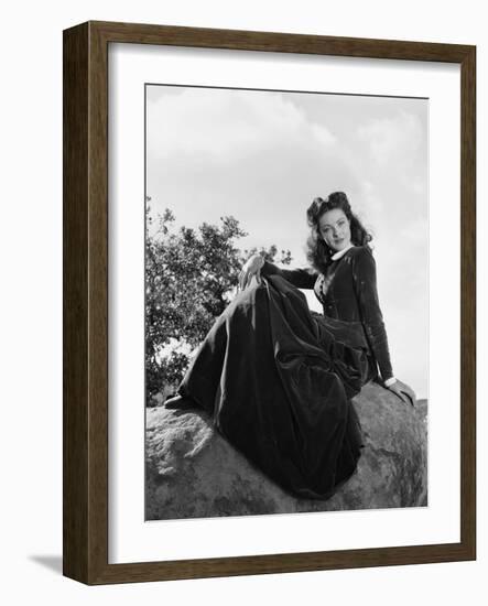 BELLE STARR, 1941 directed by IRVING CUMMINGS Gene Tierney (b/w photo)-null-Framed Photo