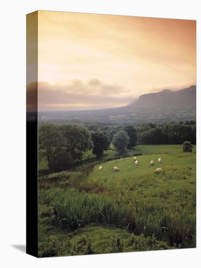 Ben Bulben, Yeats Country, Co. Sligo, Ireland-Doug Pearson-Stretched Canvas