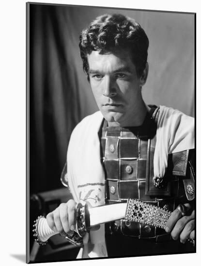 BEN-HUR, 1959 directed by WILLIAM WYLER Stephen Boyd (b/w photo)-null-Mounted Photo