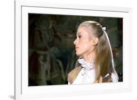 BENJAMIN OU LES MEMOIRES D'UN PUCEAU, 1967 directed by MICHEL DEV Catherine Deneuve (photo)-null-Framed Photo