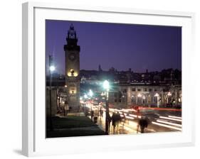 Bergamo at Dusk, Lombardy, Italy, Europe-Vincenzo Lombardo-Framed Photographic Print