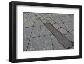 Berlin - 11-Kartouchken-Framed Photographic Print