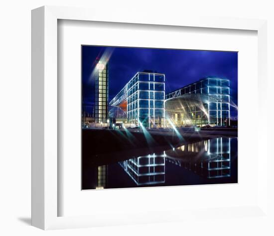 Berlin Central Station Spree-null-Framed Art Print