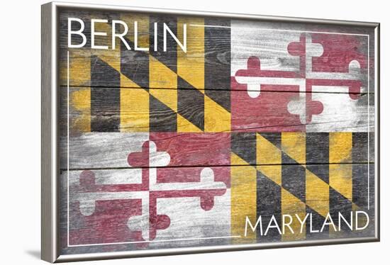 Berlin, Maryland State Flag - Barnwood Painting-Lantern Press-Framed Art Print