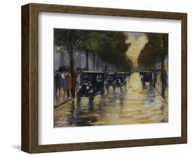 Berlin Streetscene in the Rain; Berliner Strassenszene in Regen-Lesser Ury-Framed Giclee Print