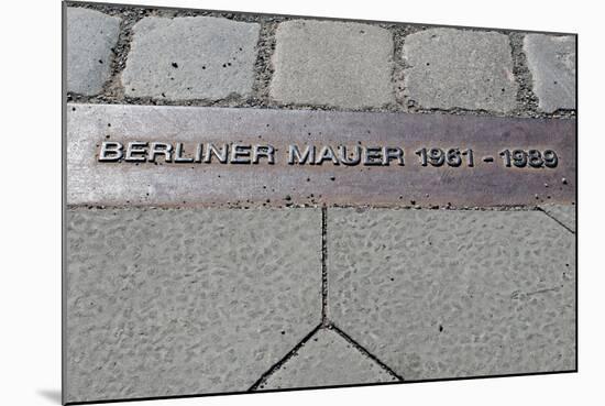 Berlin Wall Mark-ueuaphoto-Mounted Photographic Print