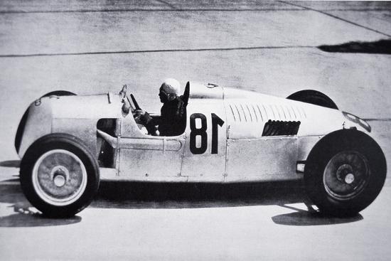 'Bernd Rosemeyer at Speed in a Rear-Engined 1936/37 Type 'C' Auto-Union ...