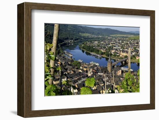 Bernkastel-Kues, Moselle Valley, Rhineland-Palatinate, Germany, Europe-Hans-Peter Merten-Framed Photographic Print