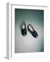 Best Selling Christmas Gifts - Peephole Shoes-Nina Leen-Framed Photographic Print