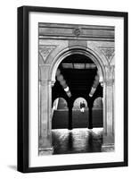 Bethesda Couple, Central Park, NYC-Jeff Pica-Framed Photographic Print