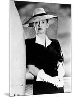 Bette Davis. "Now, Voyager" 1942, Directed by Irving Rapper-null-Mounted Photographic Print