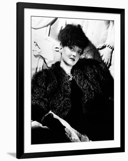 Bette Davis-null-Framed Photographic Print