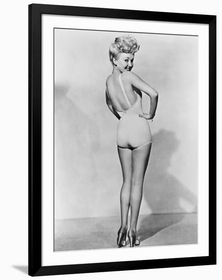 Betty Grable, 1941-null-Framed Photographic Print