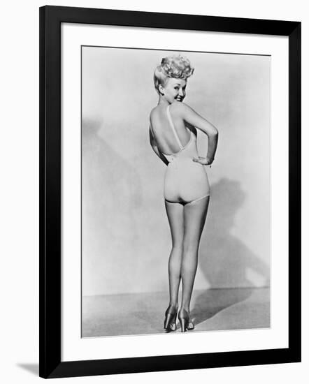 Betty Grable, 1941-null-Framed Photographic Print