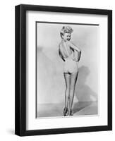 Betty Grable, 1941-null-Framed Photographic Print