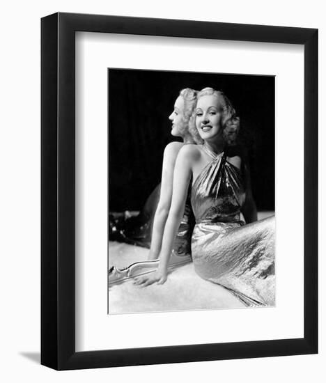 Betty Grable-null-Framed Photo