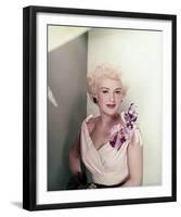 Betty Grable-null-Framed Photo