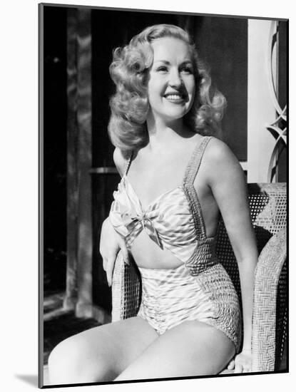 Betty Grable-null-Mounted Photo