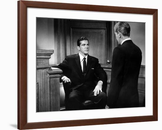 BEYOND A REASONABLE DOUBT, 1956 directed by FRITZ LANG Dana Andrews (b/w photo)-null-Framed Photo