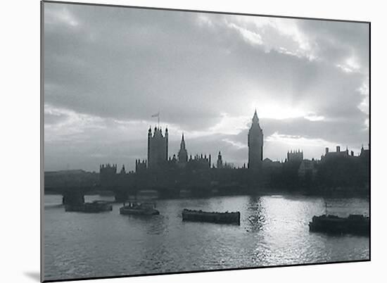 Big Ben X-British Pathe-Mounted Giclee Print