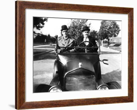 Big Business, Stan Laurel, Oliver Hardy, 1929-null-Framed Photo