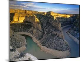 Bighorn River Canyon in Carbon County, Montana, USA-Chuck Haney-Mounted Photographic Print