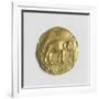 Bijou en médaillon en or , empreinte de monnaie (?) . Décor estampé : éléphant et inscription-null-Framed Giclee Print