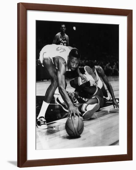 Bill Russell (1934-)-null-Framed Giclee Print