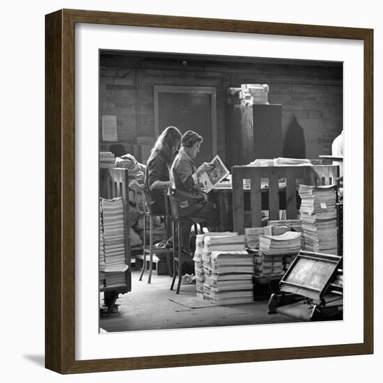 Binding Room at the White Rose Press, Mexborough, South Yorkshire, 1968-Michael Walters-Framed Photographic Print