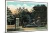 Binghamton, New York - Ross Park Entrance View-Lantern Press-Mounted Art Print