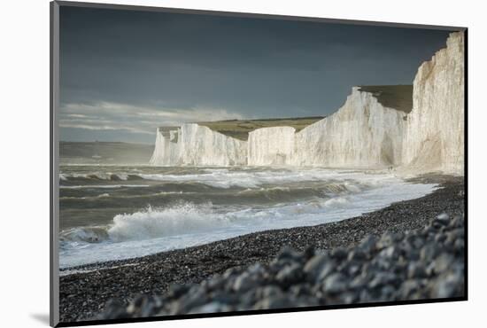 Birling Gap and the Seven Sisters chalk cliffs, East Sussex, South Downs National Park, England-Ben Pipe-Mounted Photographic Print